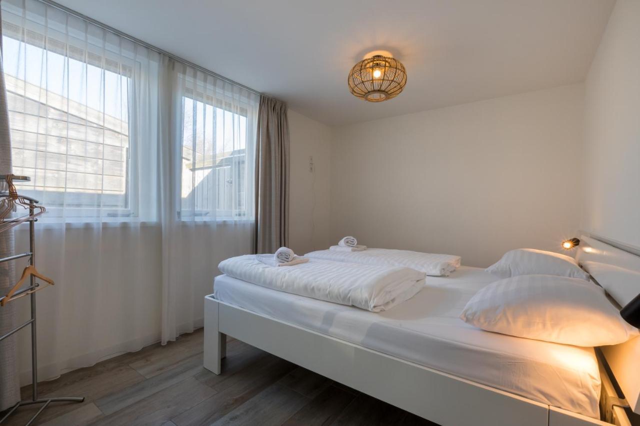 Welcome In - Oostkapelseweg 32, Serooskerke 'Ooievaar' Bagian luar foto
